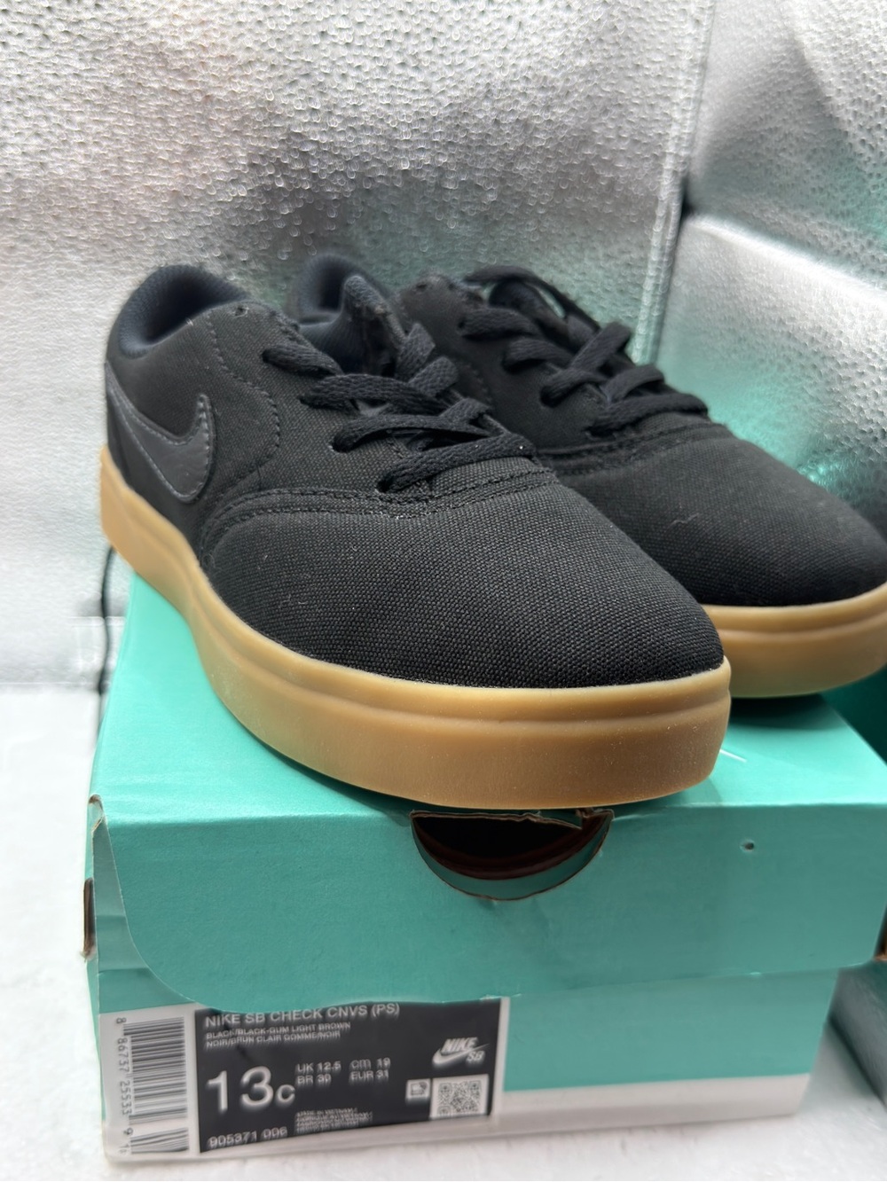 Nike Kids' Black Canvas Skate Shoe with Gum Sole 13C